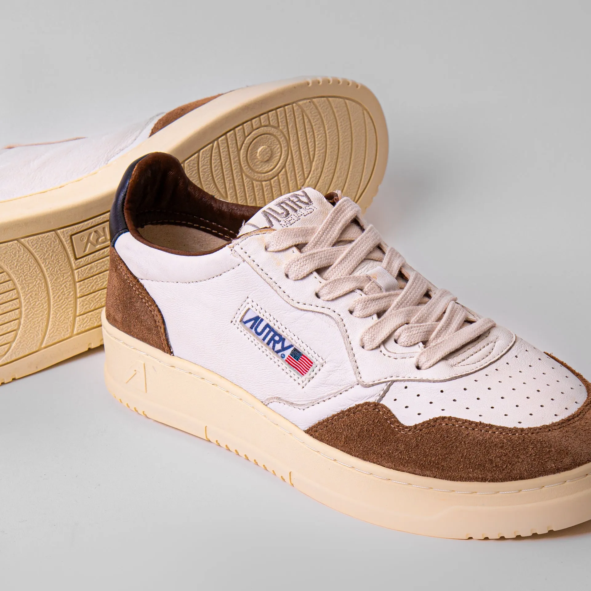 AUTRY SNEAKERS MEDALIST LOW SUEDE AULM-GS 21