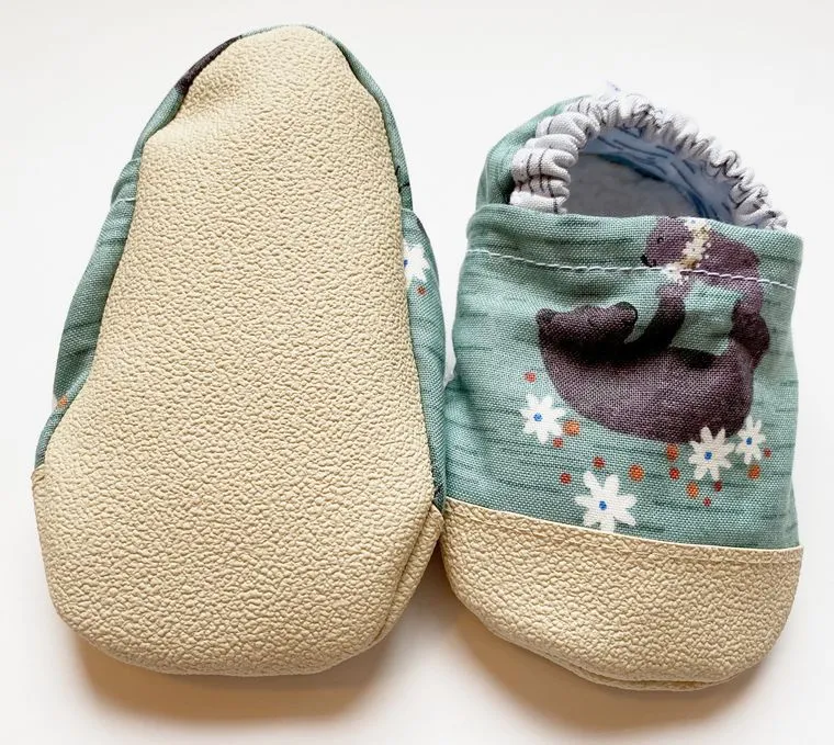 Bear soft baby shoes 3-6m