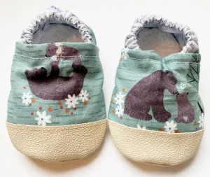 Bear soft baby shoes 3-6m