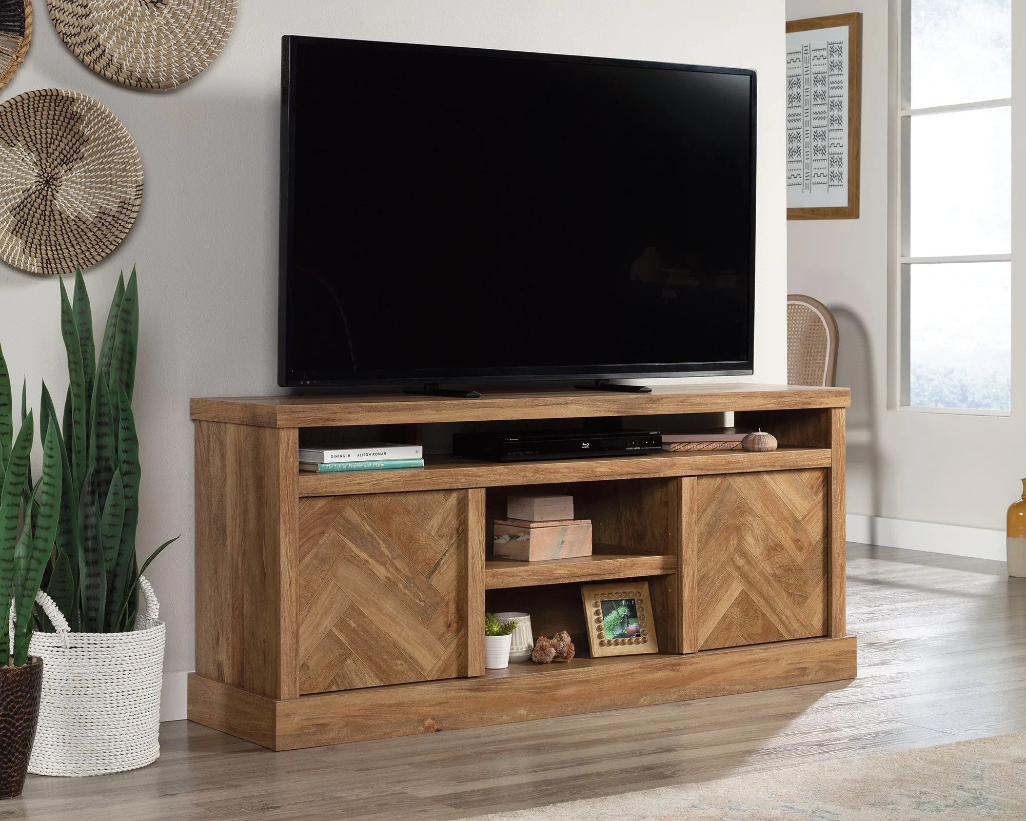 Cannery Bridge Credenza Sm W/herringbone