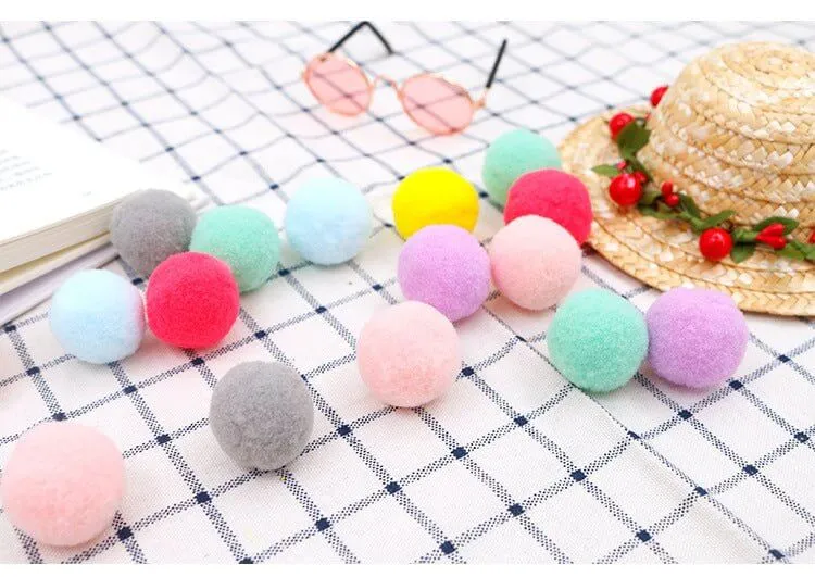 Cat Pom Pom Toy Soft Quiet Ball 20pcs 3cm Assorted 7 Colors