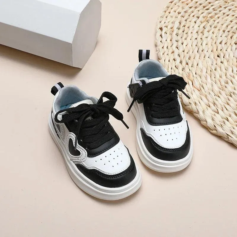 Children's Casual Shoes - Girls' Hearts Pattern Patchwork Sneakers - TSS240