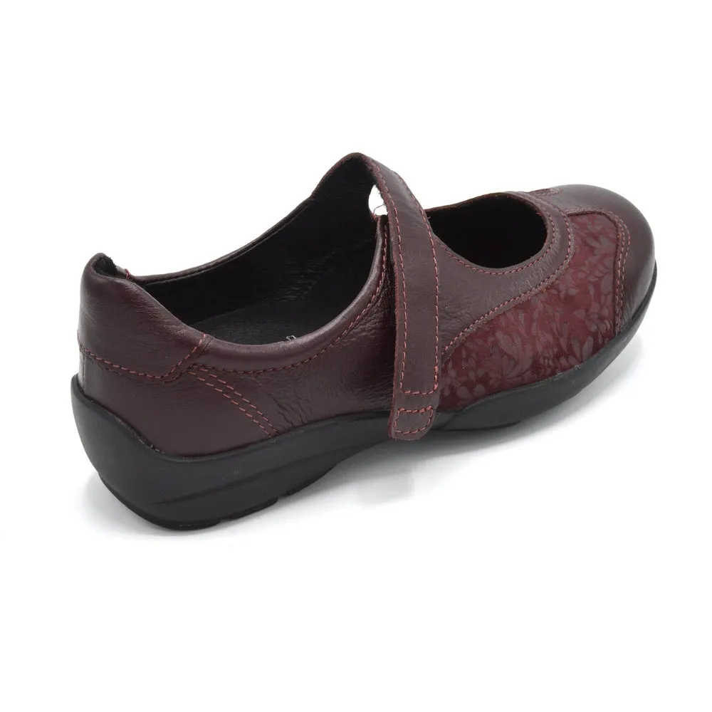 DB Winnipeg- Ladies Extra Wide Velcro Close Shoe - 6V (6E-8E) Fitting - Burgundy