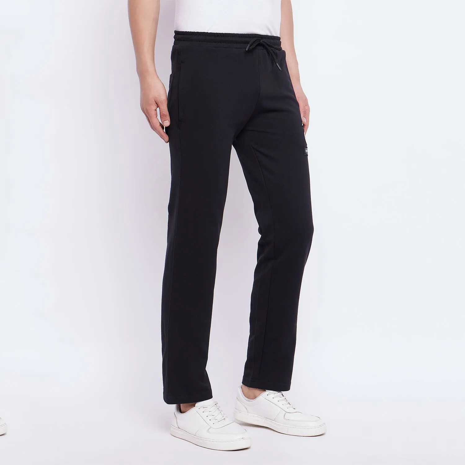 Duke Stardust Men Solid Track Pant (LF5653)