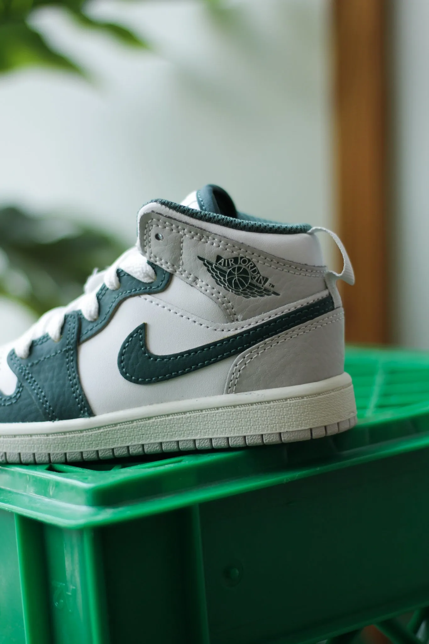 JORDAN 1 MID SE (PS) "OXIDIZED GREEN"