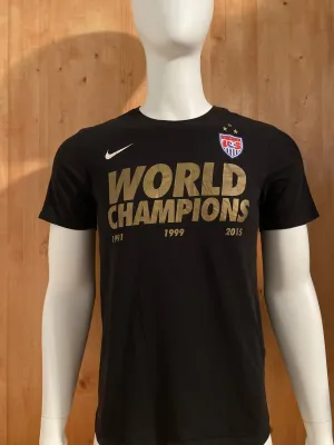 NIKE "US SOCCER WORLD CHAMPIONS" 1991 1999 2015 DRI FIT ATHLETIC CUT Graphic Print The Nike Tee Adult T-Shirt Tee Shirt M MD Medium Black Shirt