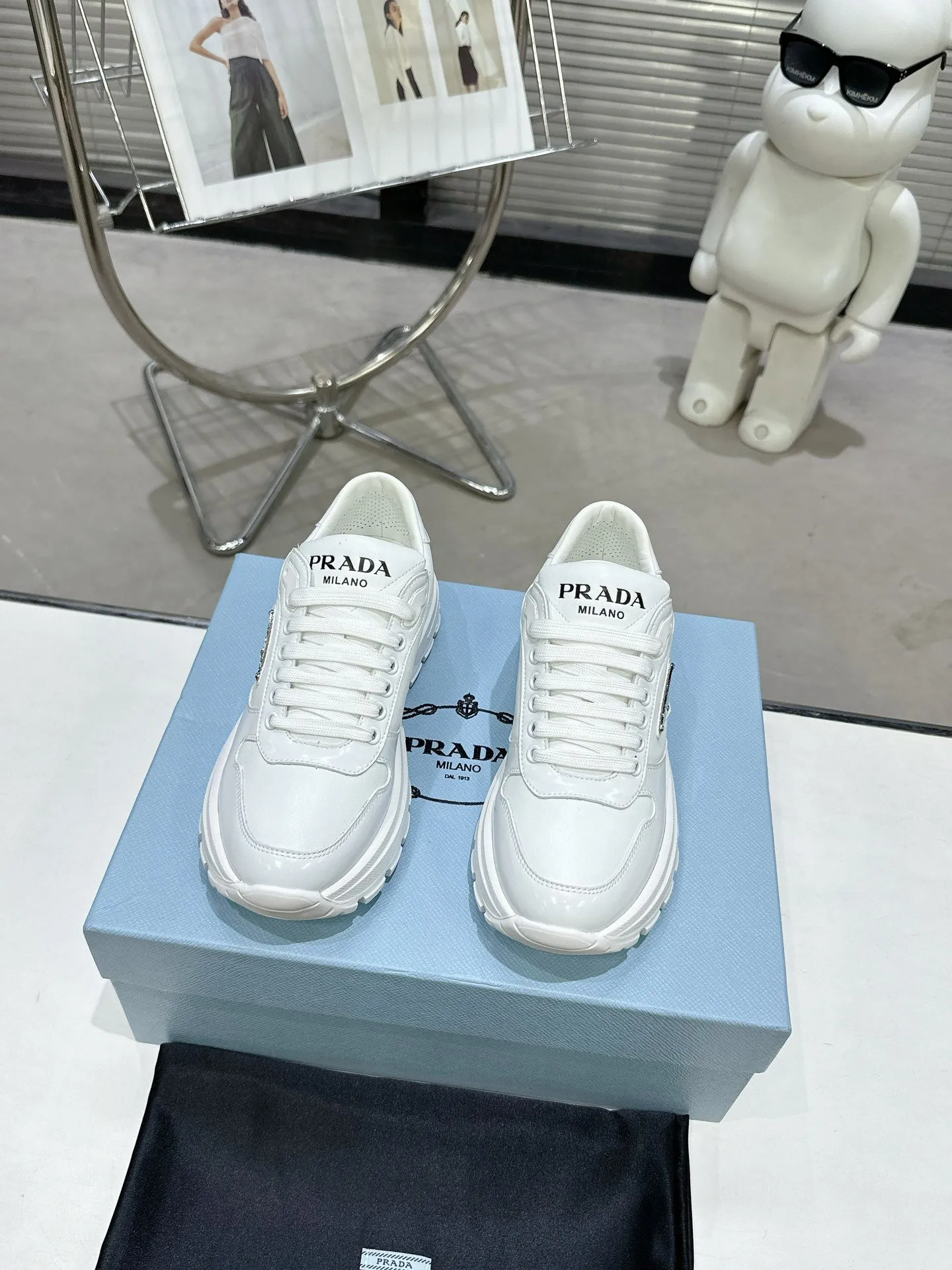 PRD Triangle Logo Leather Sneakers Triple White-046