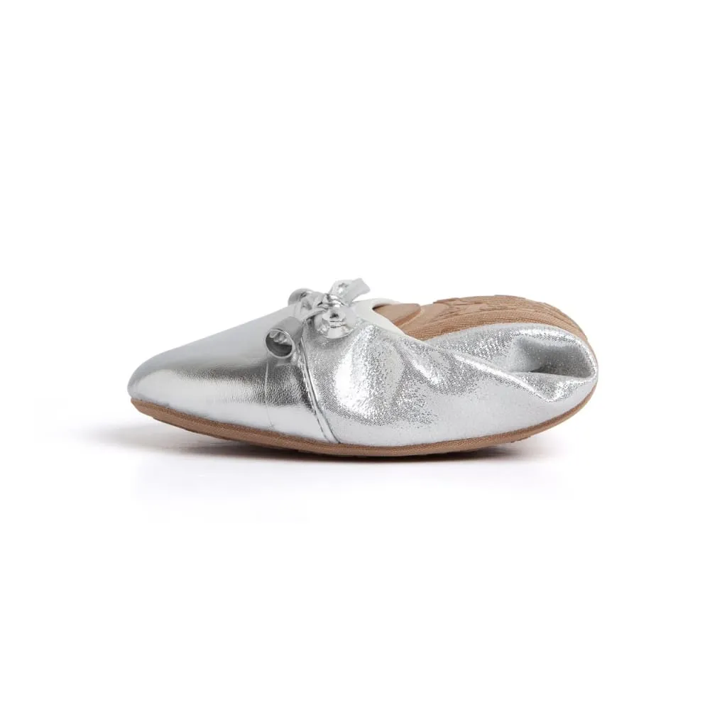 Premium Silver Flats