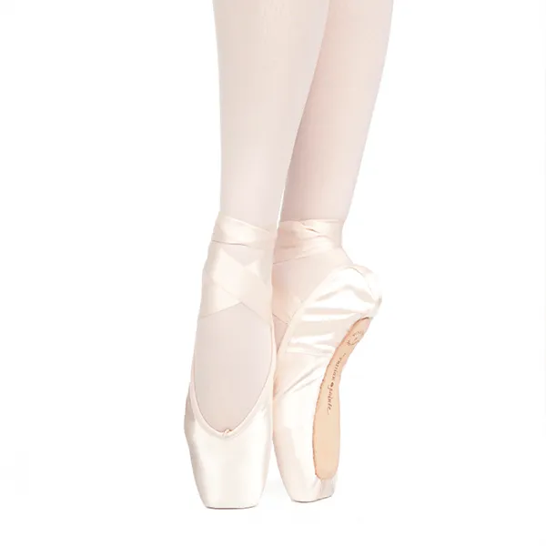 Russian Pointe Muse U-Cut Flex Soft Shank