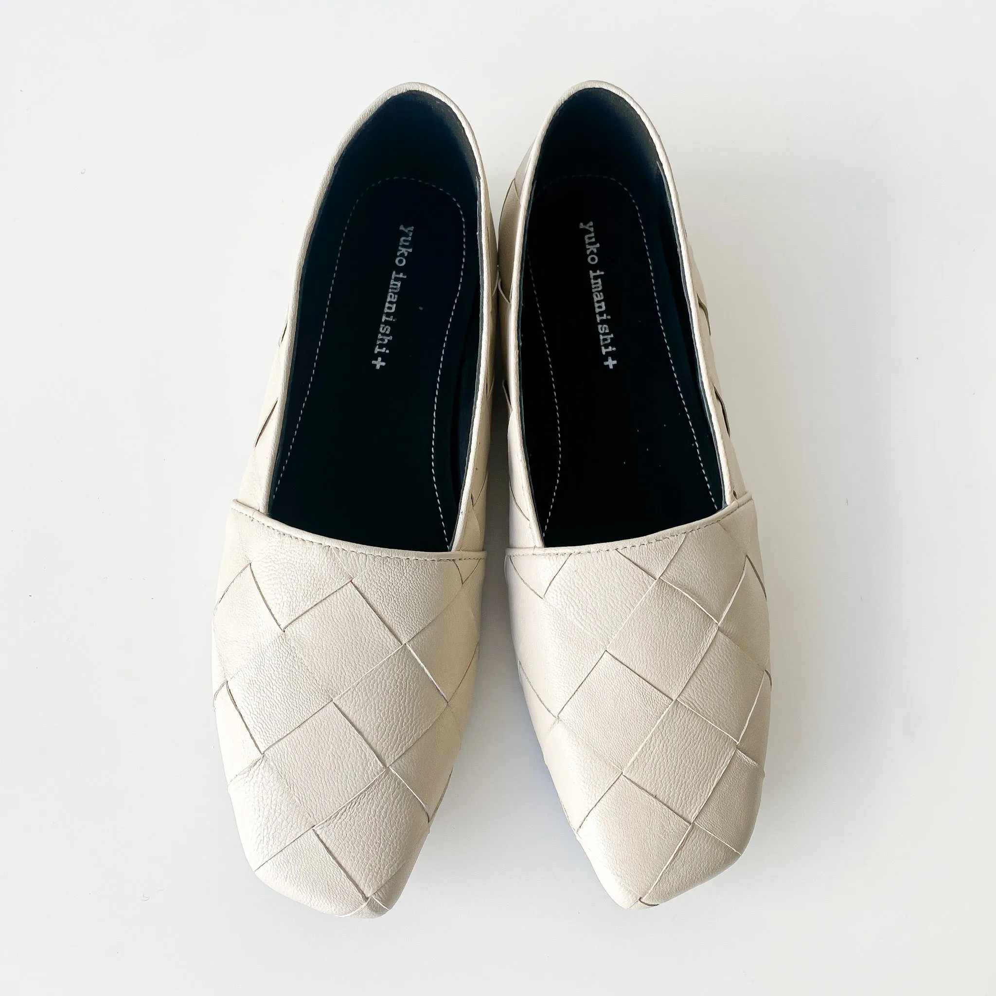 SS23 731088 | Kikka - Mesh Loafers | Yuko Imanishi 