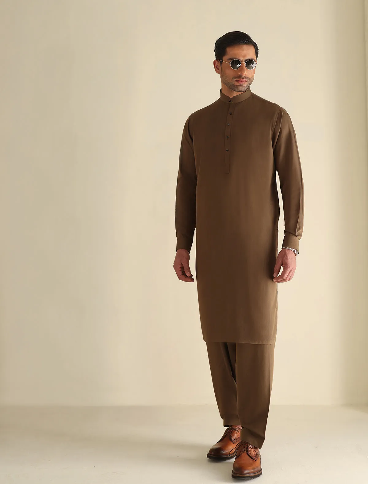 TAN KAMEEZ SHALWAR