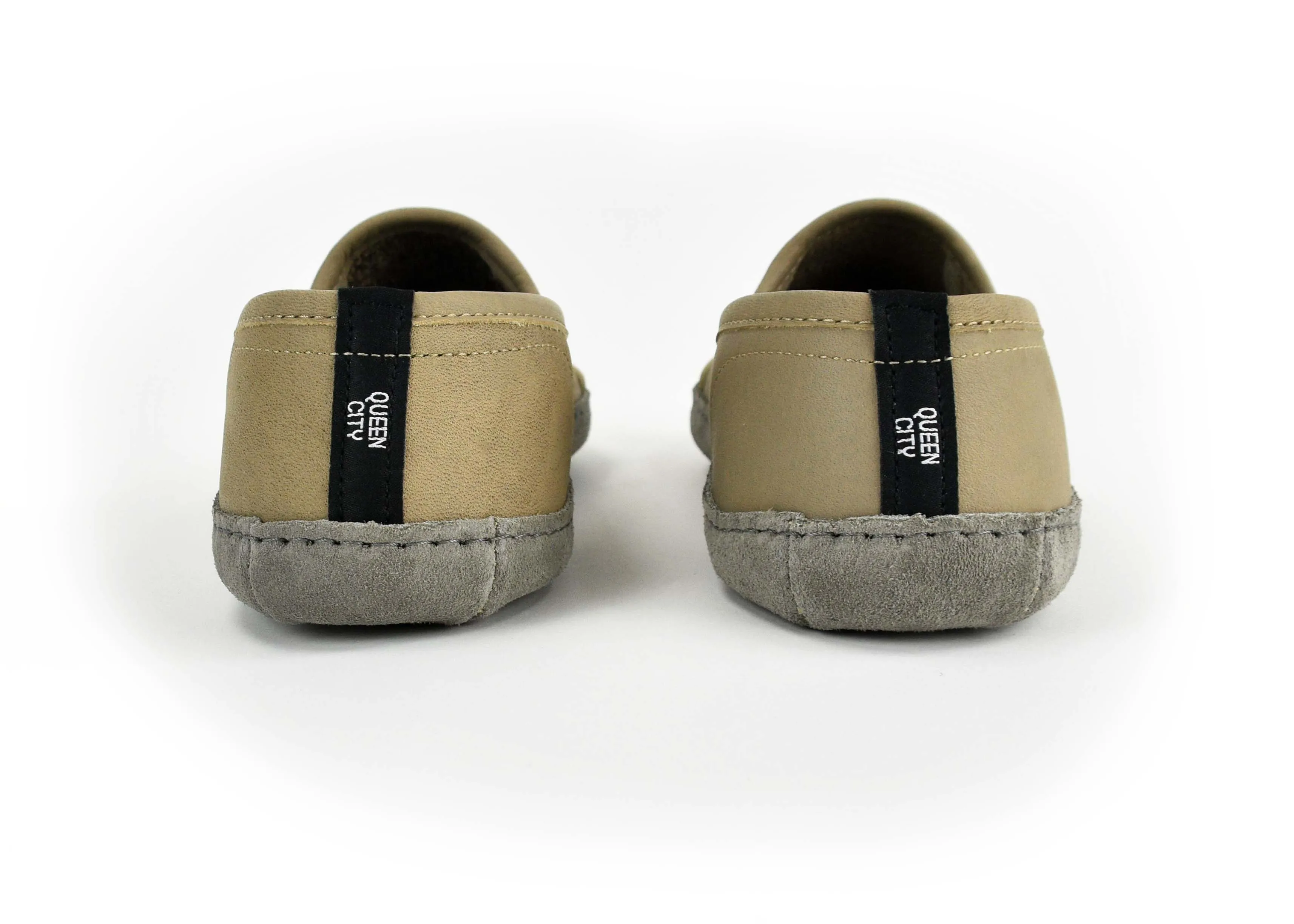 Vermont House Shoes®: Loafer - Stone