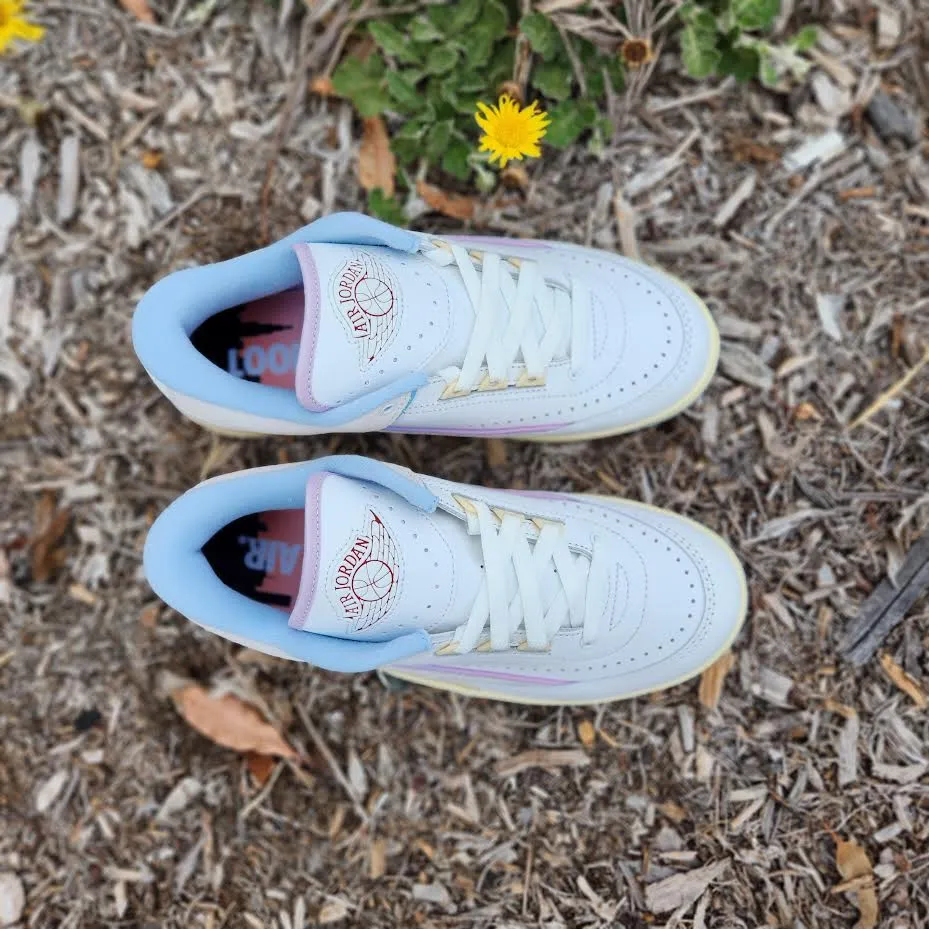 W Air Jordan 2 Low "Look Up In The Air"