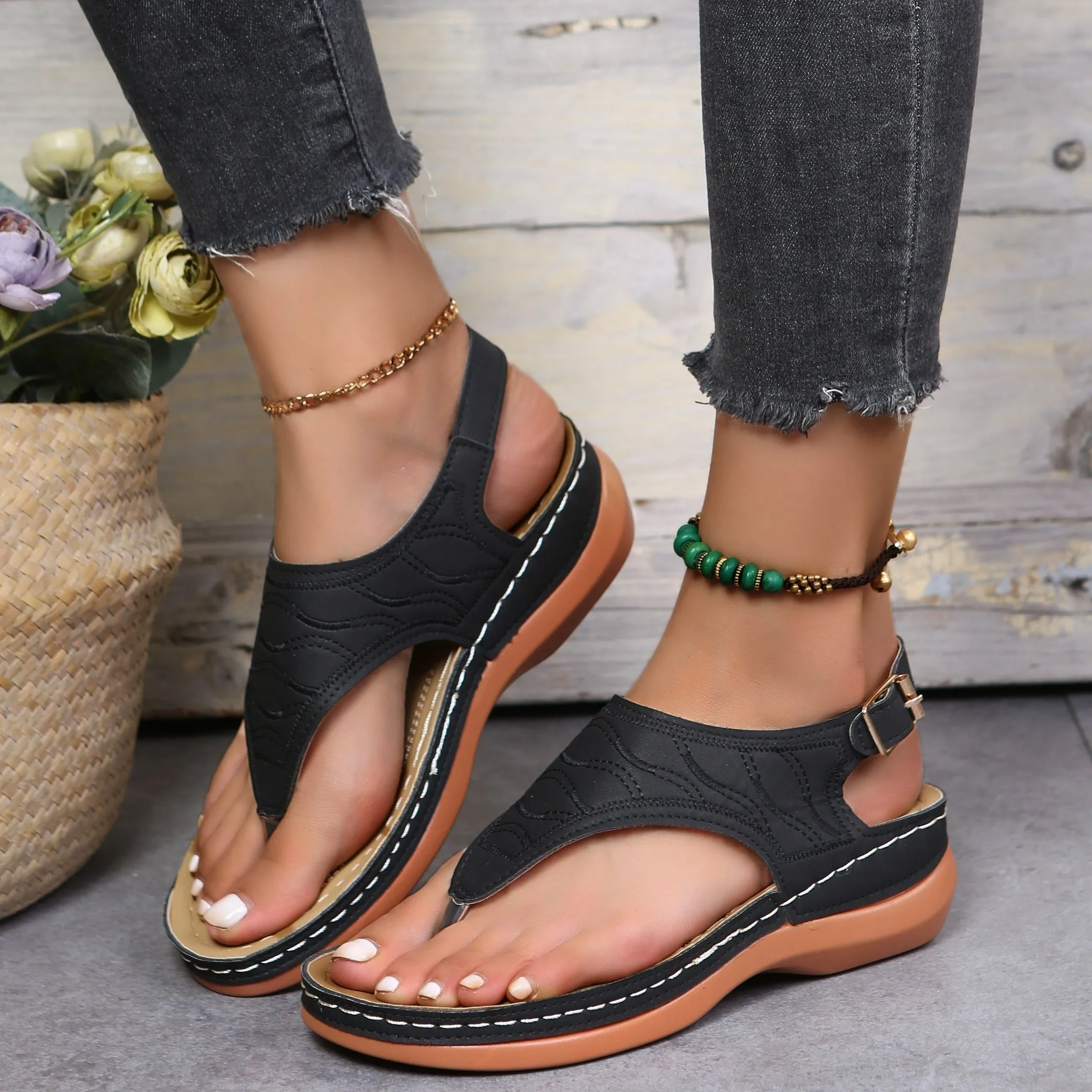 Women's Wedge Flip Flops Sandals Rome Style Solid Color Open Toe Buckle Strap Non-slip Shoes