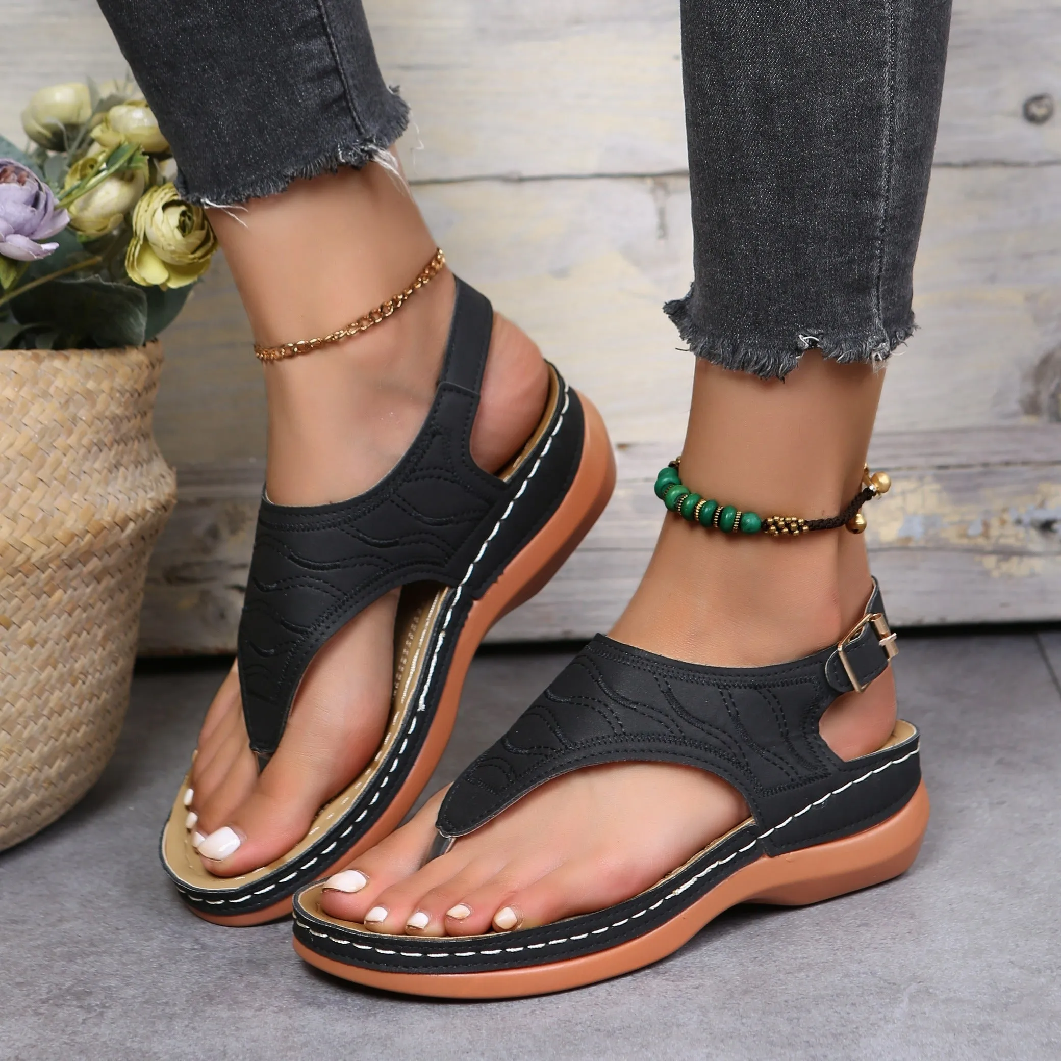 Women's Wedge Flip Flops Sandals Rome Style Solid Color Open Toe Buckle Strap Non-slip Shoes